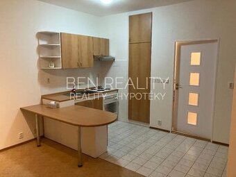 Exlusivně nabízíme na pronájem - cihlový byt 1+1 36m2 v klid - 1