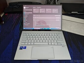 Nový Asus Zenbook 14 2025/ Intel Core Ultra 7 255H/32GB RAM