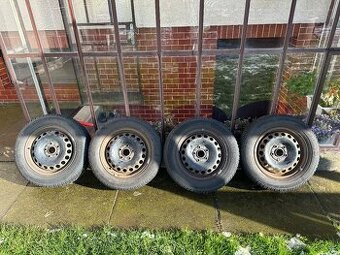 Plechové disky kola R15 VW 5x112, zimní pneu