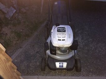 prodam sekacku na travu Motor 5kw  s kosem