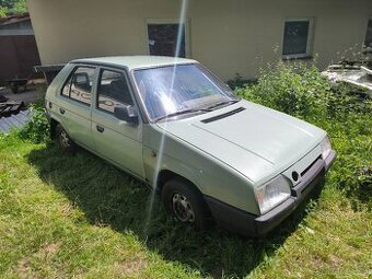 Škoda Favorit 135L