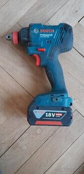 Utahovák Bosch GDX 180-li