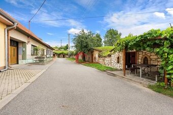 Prodej, přízemní RD/chalupa 4+1 Vrbice, průjezd, dílna, hosp