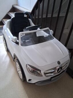 Prodám dětské autíčko MERCEDES