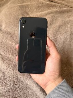 iPhone XR 128 GB černý plně funkční