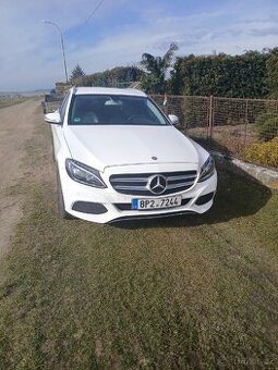 PRODÁM MERCEDES C220 4MATIC