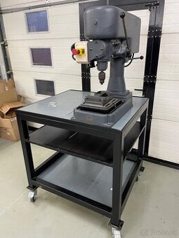 Prodám stolní vrtačku Jihokov V16