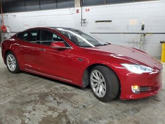 Tesla Model S 2016
