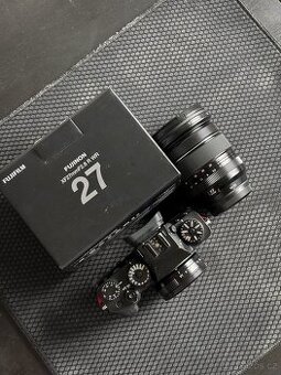 Fujifilm X-T4 + 27mm f2.8 + 16-80mm f4