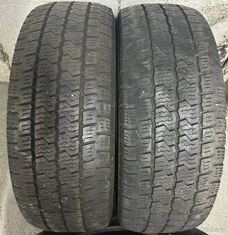 Celoroční pneu 235/65/16C Continental