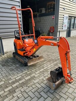 Minibagr Kubota U10 s nulovým přesahem zádě