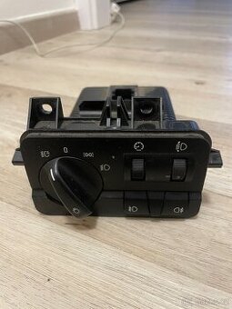 Přepínáč světel na E46