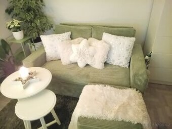 Prodám malou pohovku