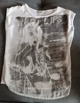 Dívčí tričko, vel. 9-10 let