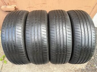 4 Letní pneumatiky Bridgestone Turanza T005 215/60 R17