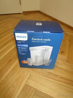 Philips AWP2980WH Instant water filter, USB-C filtrační konv