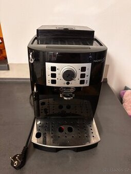 Delonghi Magnifica S automatický kávovar