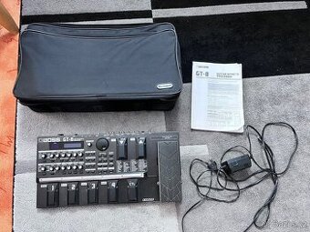 BOSS GT-8 Kytarový efektový procesor