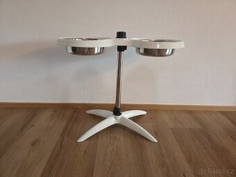 Psí bar, psí misky