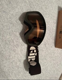 Dětské lyžařské brýle 4-6let