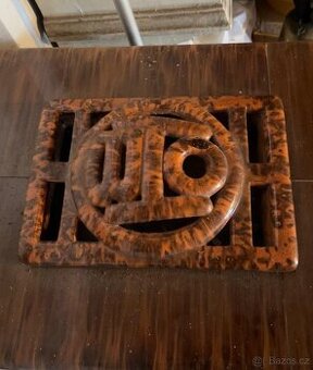 Starožítná kachlová kamna