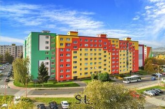 Nabízíme k pronájmu bytovou jednotku o dispozici 3+1 s lodži