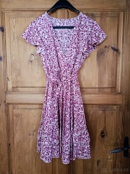 Nové dámské šaty s kvítky vel. S