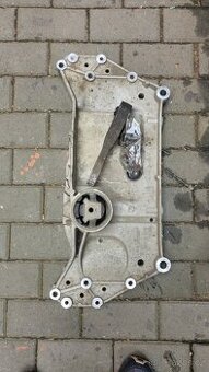 Přední nápravnice Škoda Octavia II