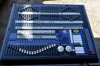 Prodám osvětlovací pult Unilyte PL-2010