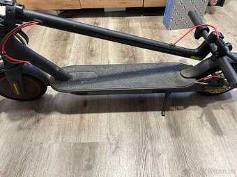 Elektrokoloběžka Xiaomi Mi 2 na prodej