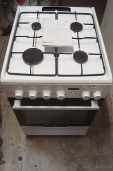 kombinovaný sporák Electrolux