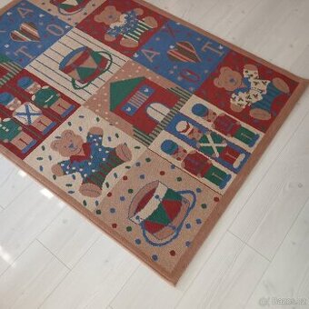 Dětský zátěžový koberec