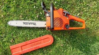 Motorová pila Dolmar PS-33 - na náhradní díly - NENÍ ZADŘEN