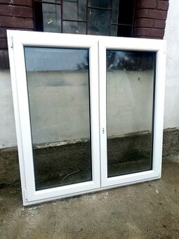 2 okna 137 x 150 cm, doprava