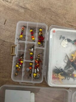 Třpitky, háčky, držák