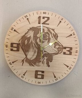 Dřevěné hodiny