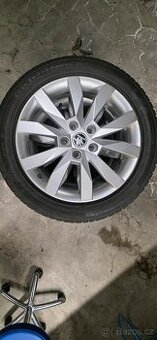 4 zimní alukola "17 orig. Škoda Octavia3 5x112 ET46-7400Kč
