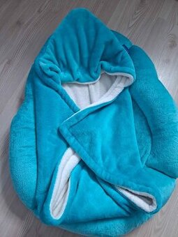 Hnízdečko pro miminko Neobed + deka s kapucí 70cm