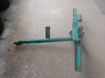 Predám stupačkový kríž na Jawa 20, 05 pionier