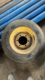 Kola s pneumatikami Michelin 6,50 R16C 10PR