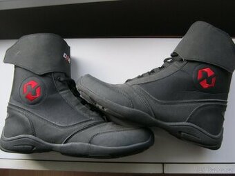 Moto sportovní boty DXR vel. 42, stélka 27 cm