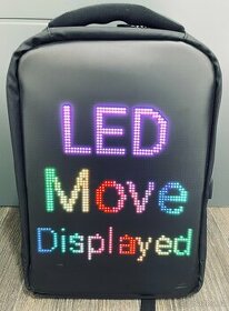 Batoh s programovatelným LED displejem