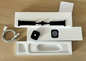 Apple Watch Series 8, 45 mm, ZÁRUKA Datart