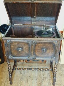 Starožitný funkční gramofon EDISON BELL DISCAPHONE