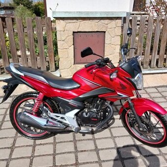 Honda CB 125 F