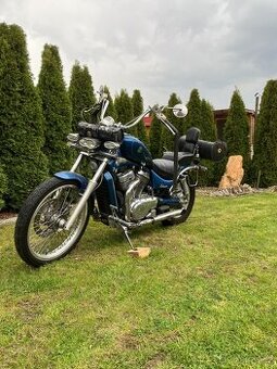 Suzuki Intruder VS 750