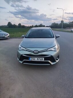 Toyota Avensis,6/2015, diesel,105kw,combi