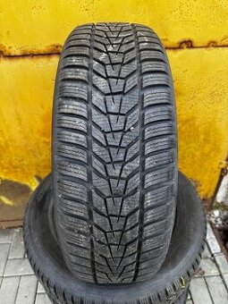 Zimní pneumatiky Hankook 215/60/17