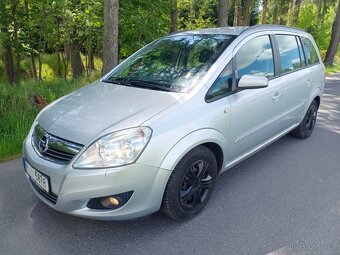 Opel Zafira 1.8 103Kw  RV.2009 naj.155tis. 7.míst. -NOVÁ STK