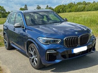 BMW X5 M50i 390kw, noční vidění, masáže, full výbava